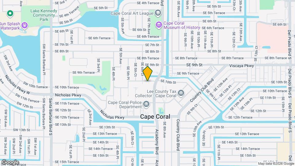 610 SE 10th St Map and Location Details