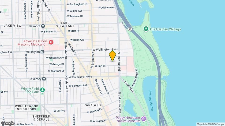 426 W. Surf Map and Location Details