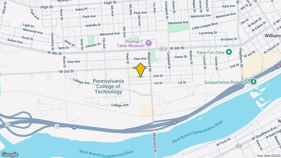 Penn Center Apartments Mapa y Detalles de la Ubicación
