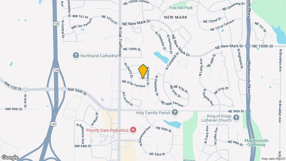 9719 N Kenwood Ct Map and Location Details