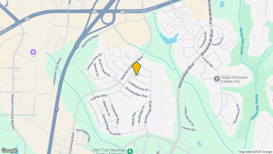 32 Stonebridge Pass Map and Location Details