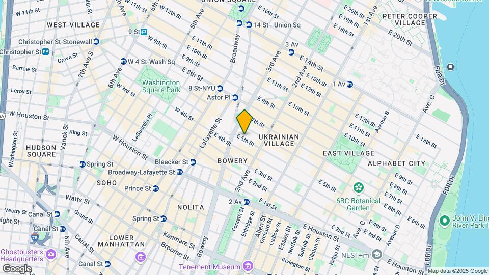 215 E 5th St Mapa y Detalles de la Ubicación