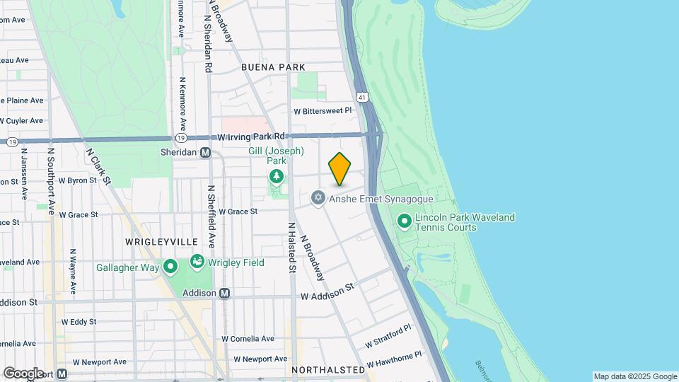 656 W Grace St, Unit M02B Map and Location Details