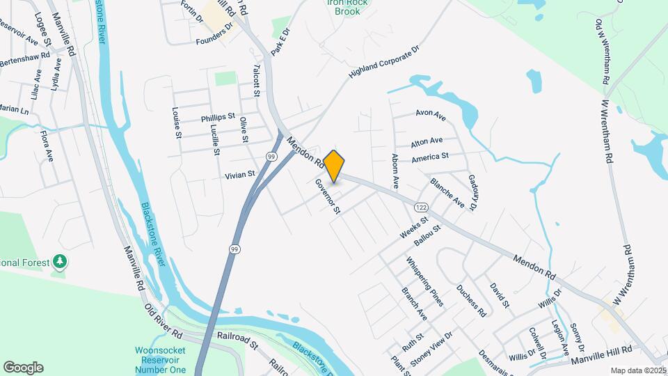 20 Vivian Ave Apartments and Nearby Cumberland Apartments For Rent