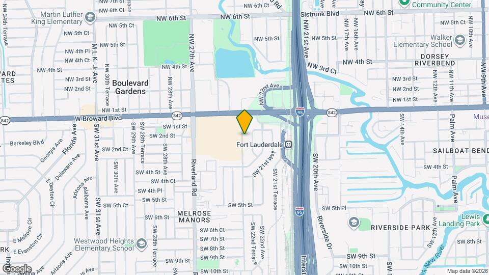 108 SW 24th Ave Map and Location Details