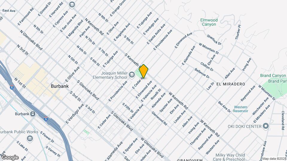 714 E Cedar Ave Mapa y Detalles de la Ubicación
