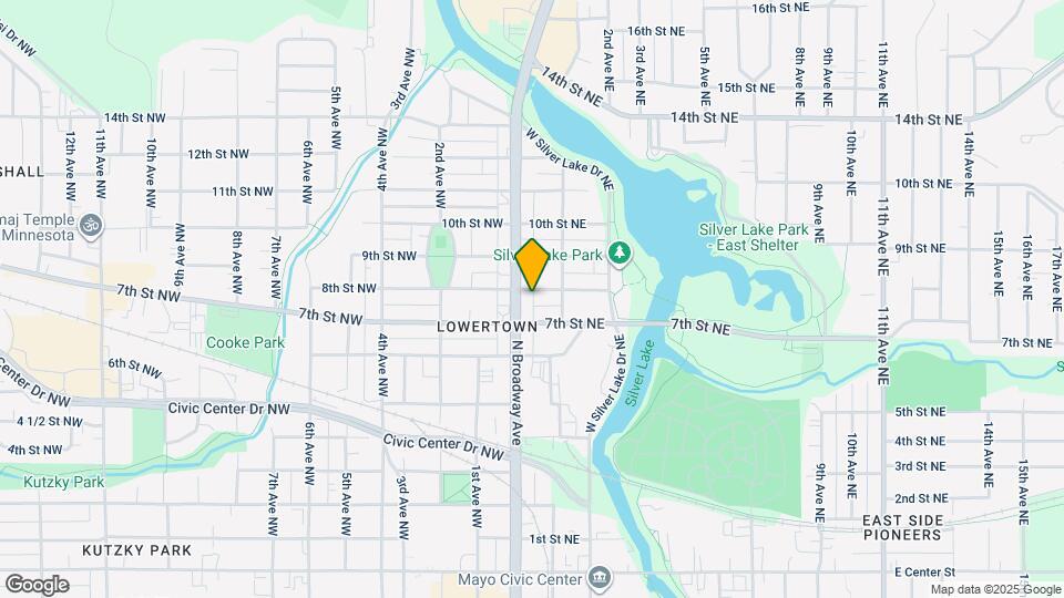 10 8th St NE Map and Location Details