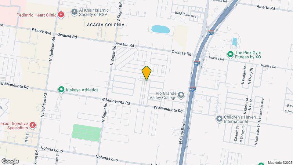 5604 N Crown Point Map and Location Details