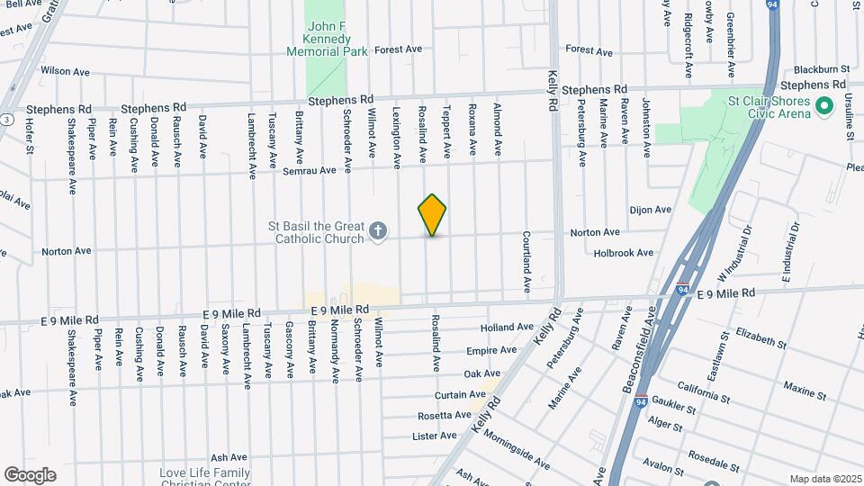 22852 Rosalind Ave Map and Location Details