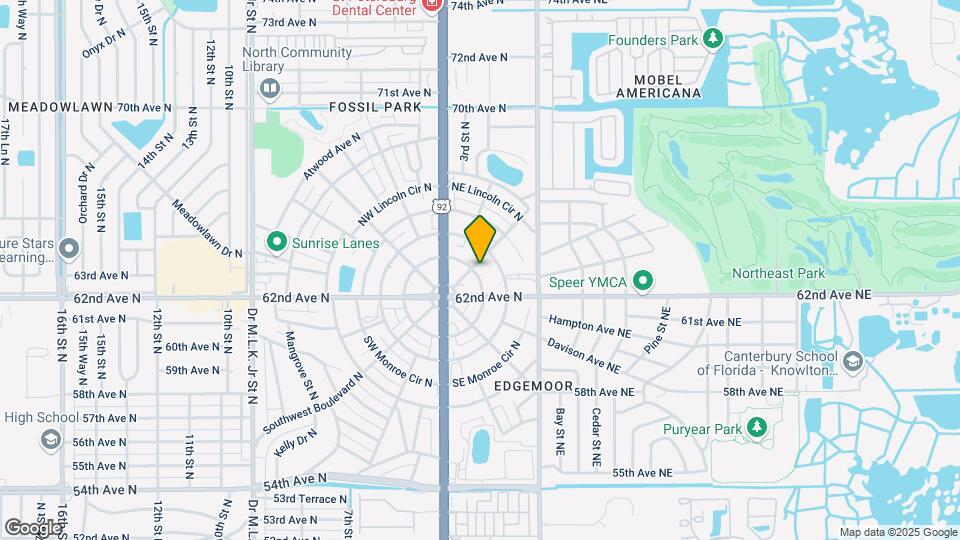 204 Northeast Jefferson Cir N Map and Location Details