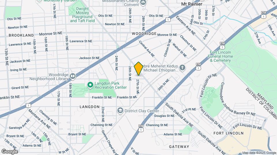 2718 Hamlin St NE Map and Location Details