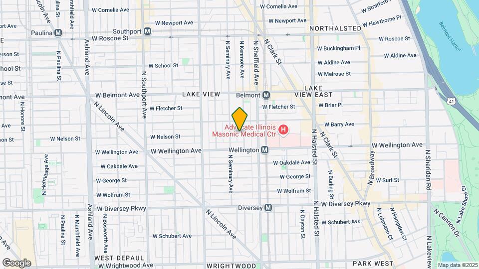 3032 N Kenmore Ave Map and Location Details