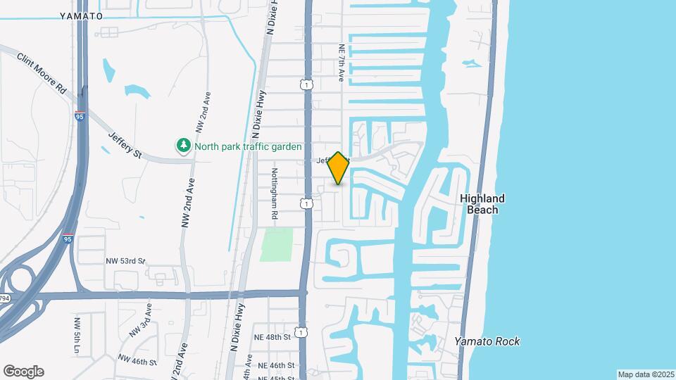 667 NE Trieste Ln Map and Location Details