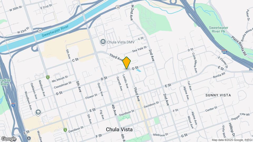 303 D St Mapa y Detalles de la Ubicación