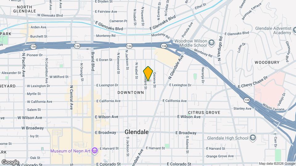 400 N Howard St Map and Location Details
