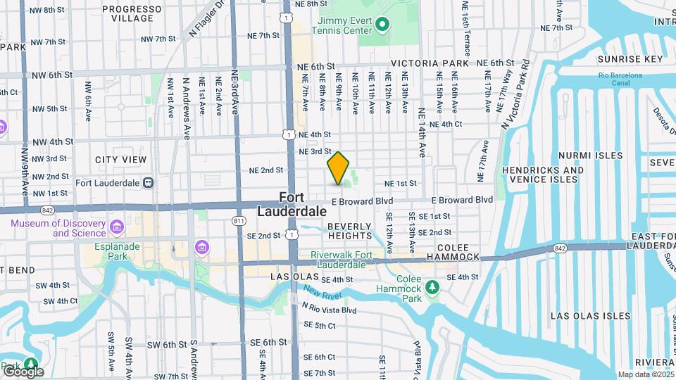 17 NE 9th Ave Map and Location Details