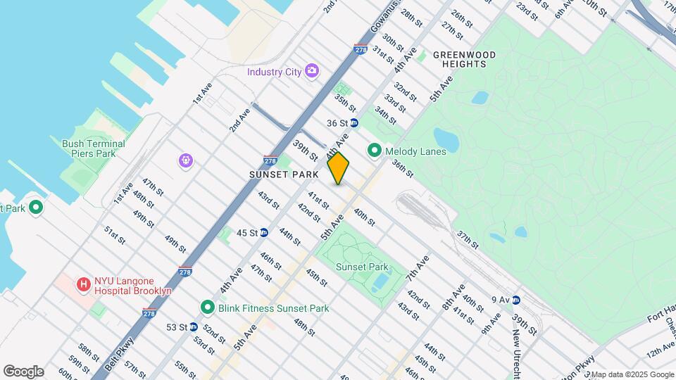 455 40th St Map and Location Details