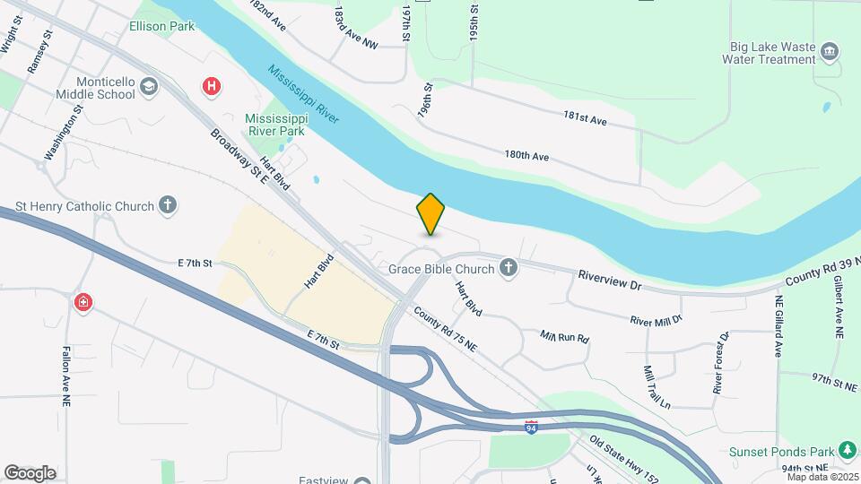 Jen's Rivervue Apartments Map and Location Details