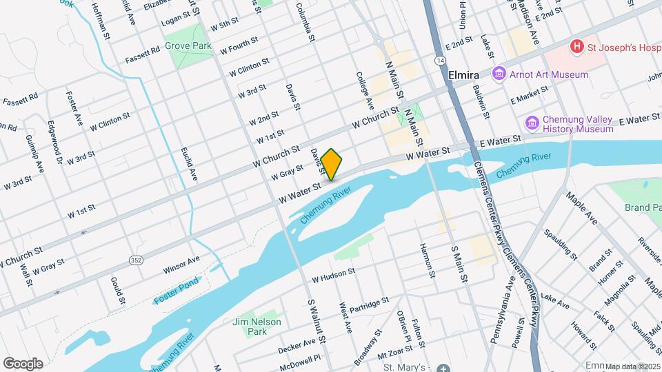 393 W Water St Mapa y Detalles de la Ubicación