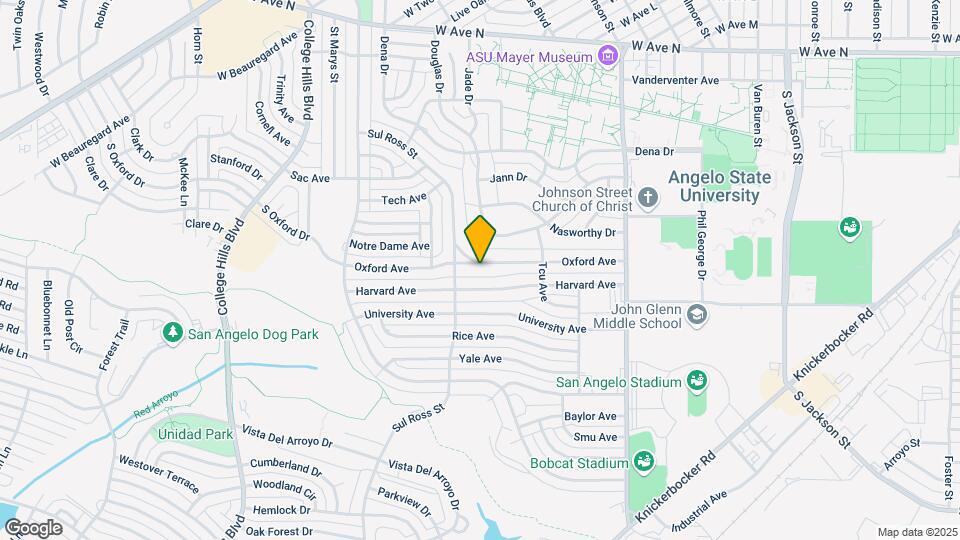 2661 Oxford Ave Map and Location Details