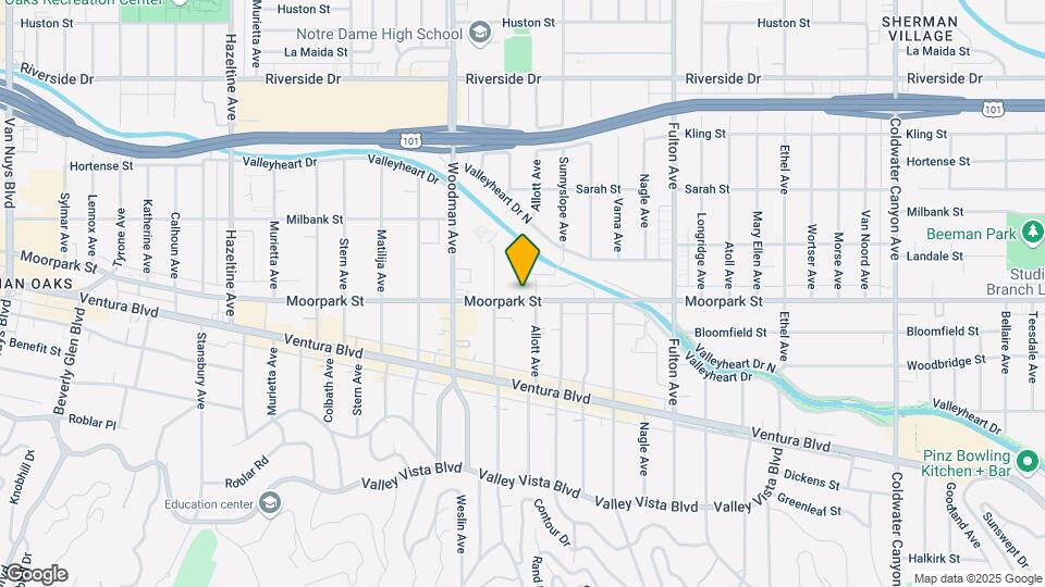 13553 Moorpark St Map and Location Details