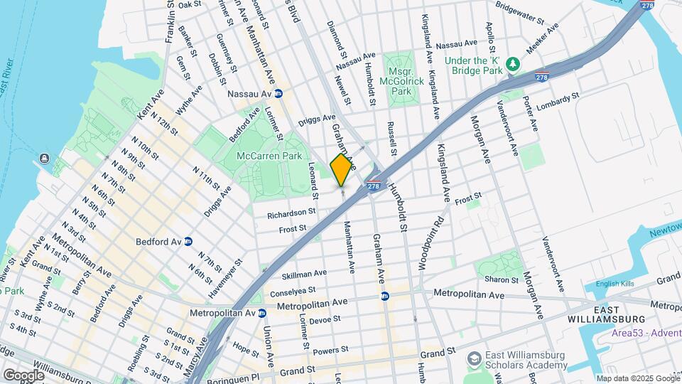 427 Manhattan Ave Map and Location Details