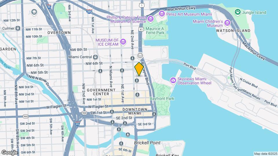 230 NE 4th St Mapa y Detalles de la Ubicación