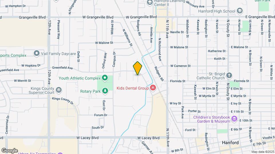 923 Greenfield Ave Map and Location Details