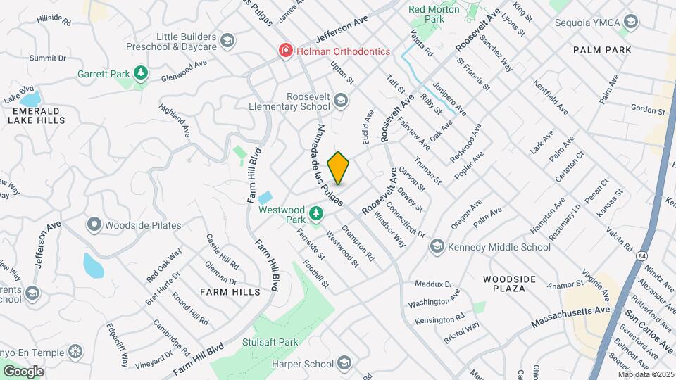 2674 Hastings Ave Map and Location Details