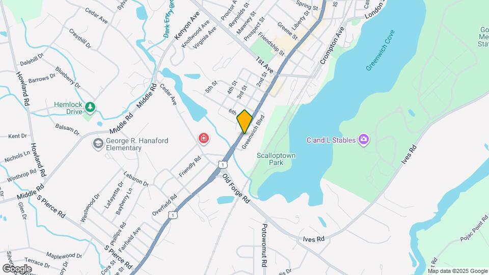 990 Main St Map and Location Details