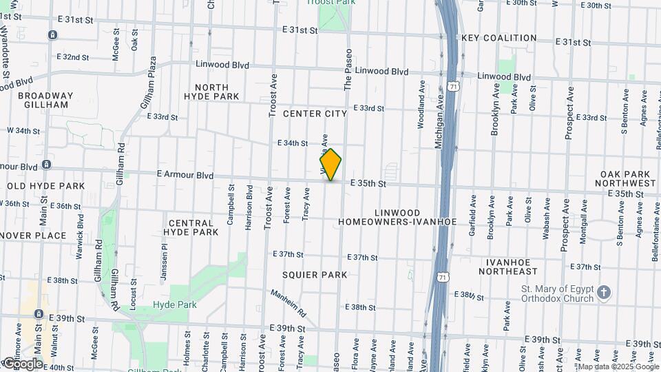 Squire Park Townhomes Mapa y Detalles de la Ubicación