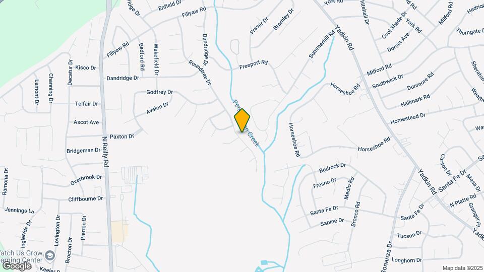 402 Roundtree Dr Mapa y Detalles de la Ubicación