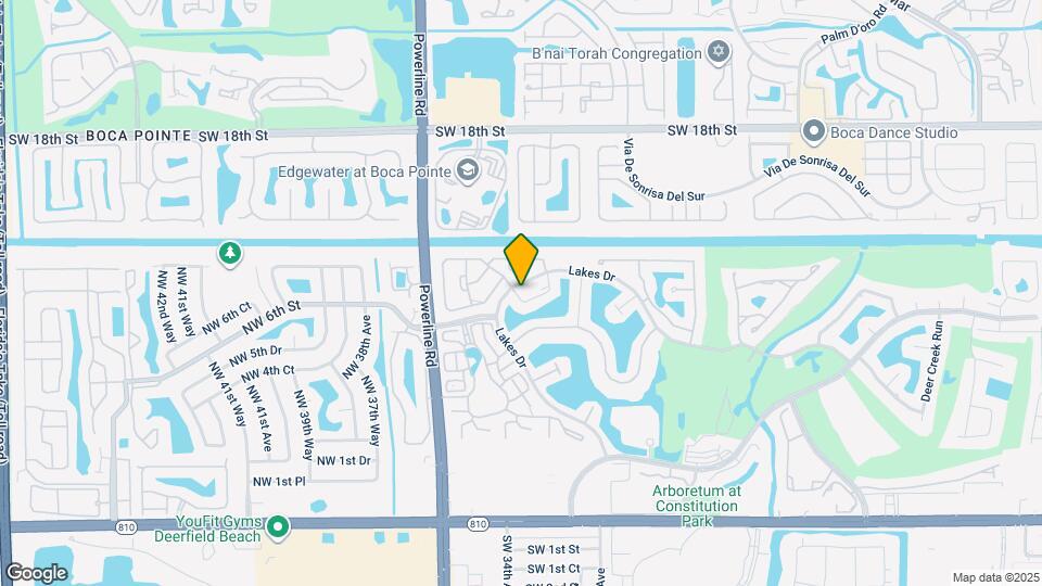 679 Edgewater Dr Map and Location Details