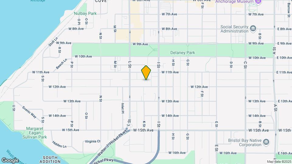 953 W 12th Ave Map and Location Details