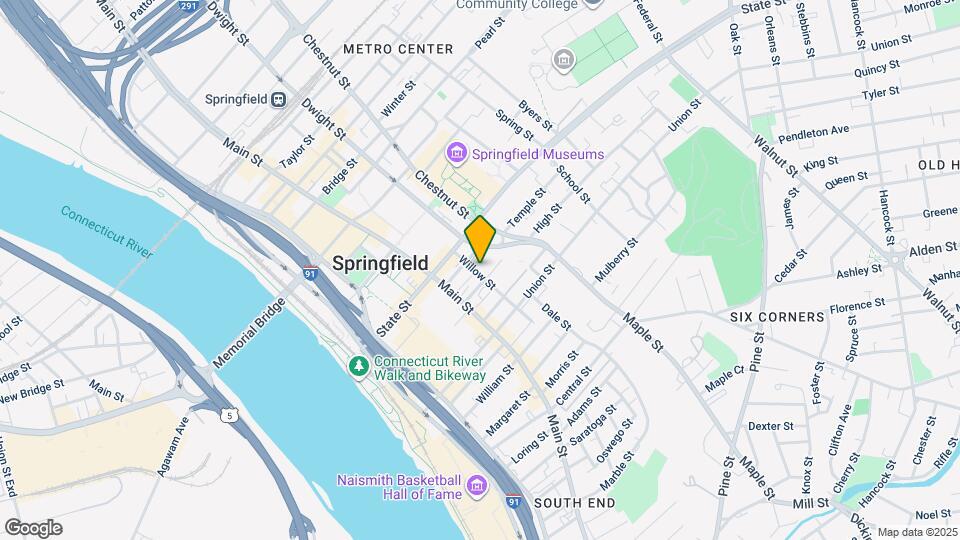 35 Willow St Map and Location Details