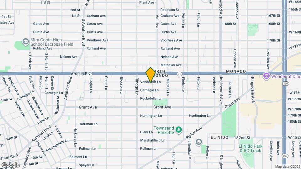 2220 Vanderbilt Ln Map and Location Details