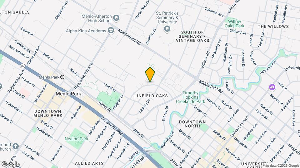 320 Waverley St Map and Location Details