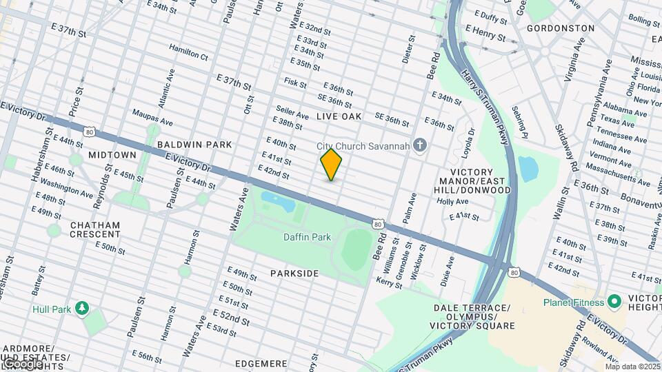 1326 E 42nd St Map and Location Details