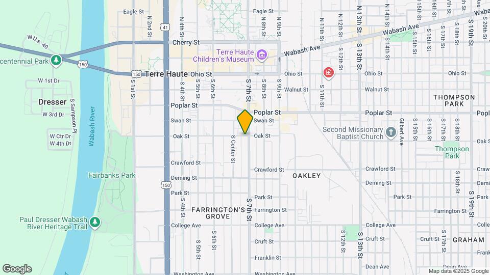 677 Oak St Map and Location Details