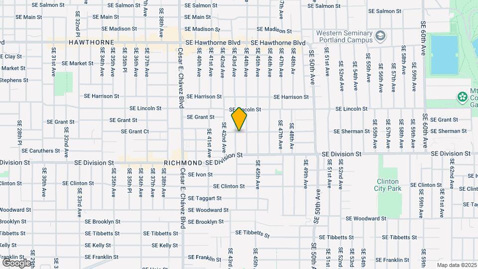 2304 SE 43rd Ave Map and Location Details