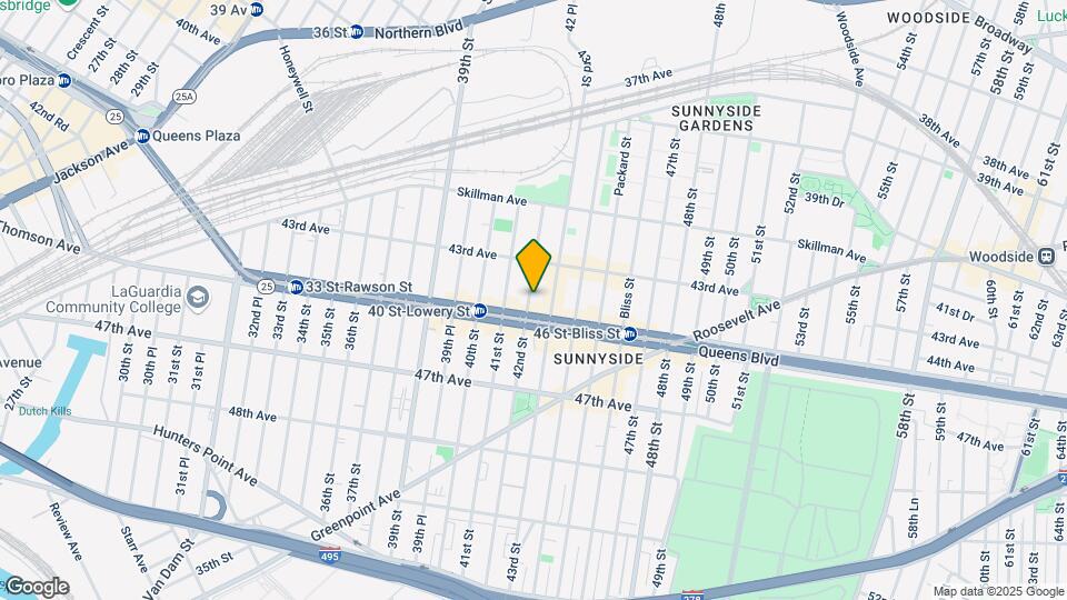 43-35 42nd St Mapa y Detalles de la Ubicación