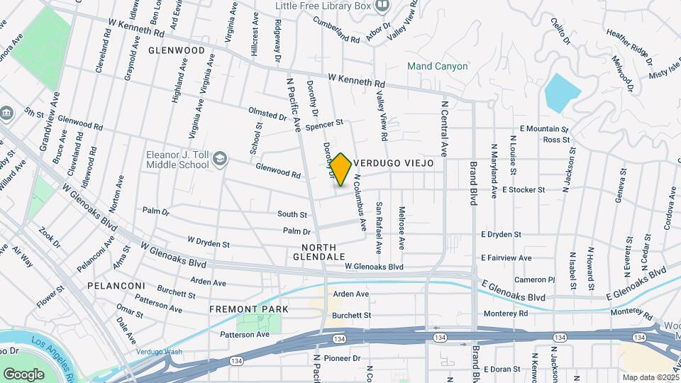 423 W Stocker St Map and Location Details