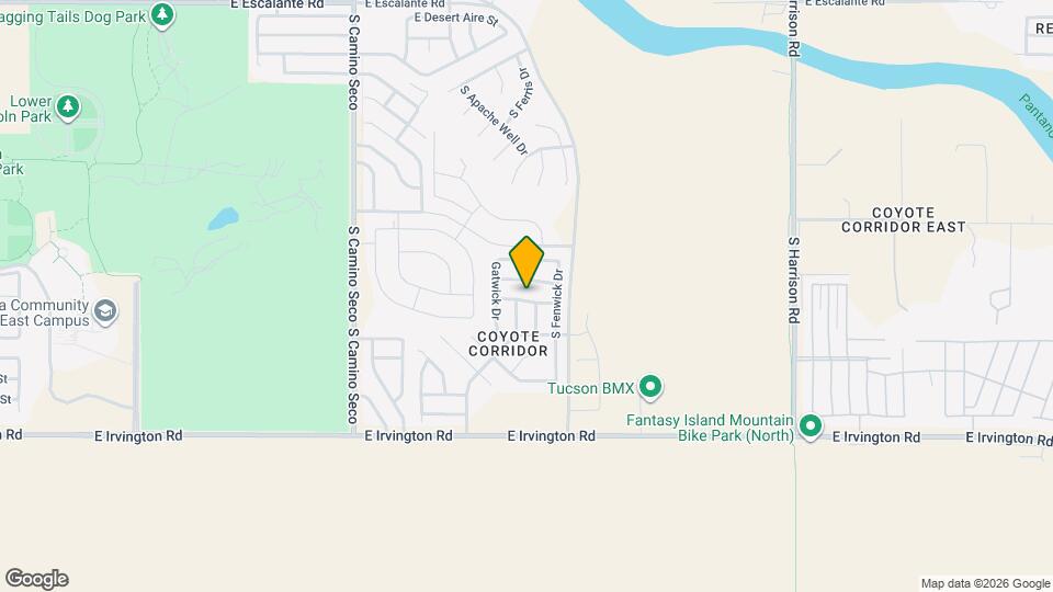 9009 E Kinross Dr Map and Location Details