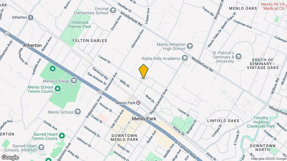 385 Oak Grove Ave Mapa y Detalles de la Ubicación