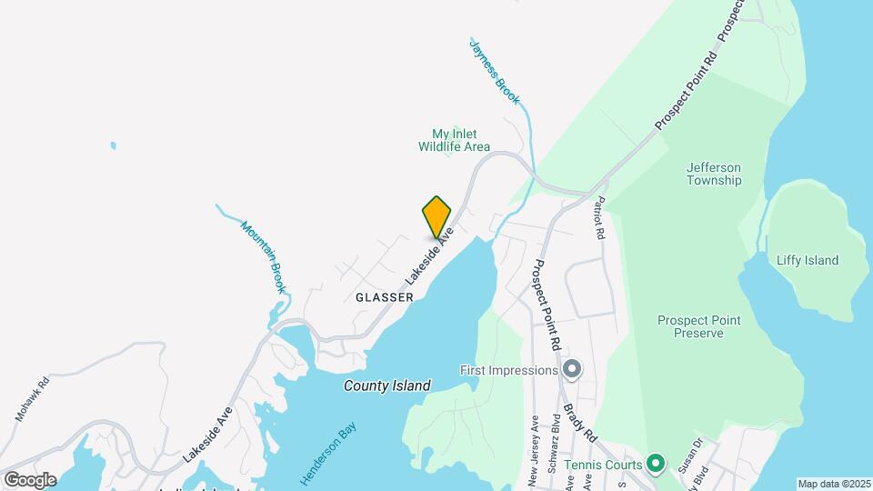 225 Lakeside Ave Mapa y Detalles de la Ubicación