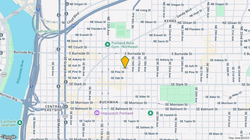 221 SE 15th Ave Map and Location Details