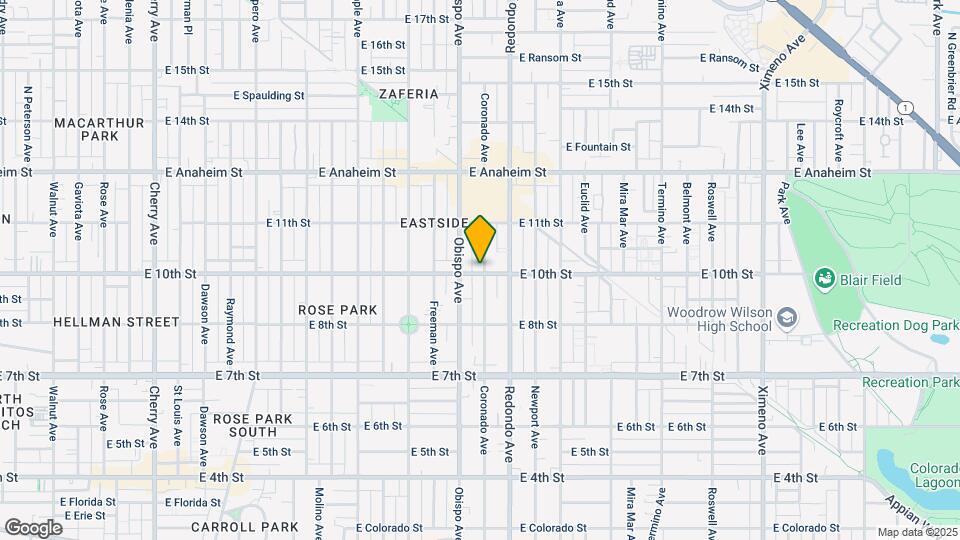 3243 E 10th St Mapa y Detalles de la Ubicación