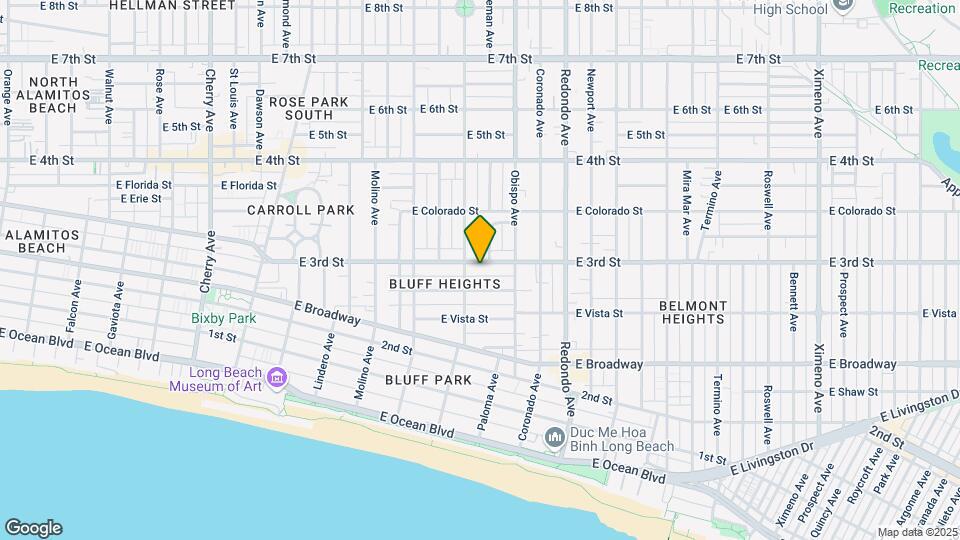 3024 E 3rd St Mapa y Detalles de la Ubicación