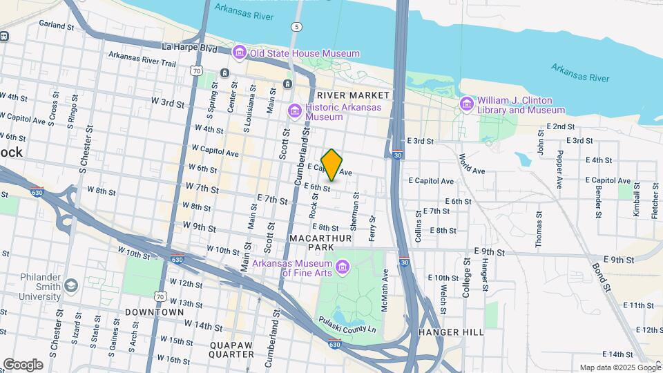 414-418 E 6th St Mapa y Detalles de la Ubicación