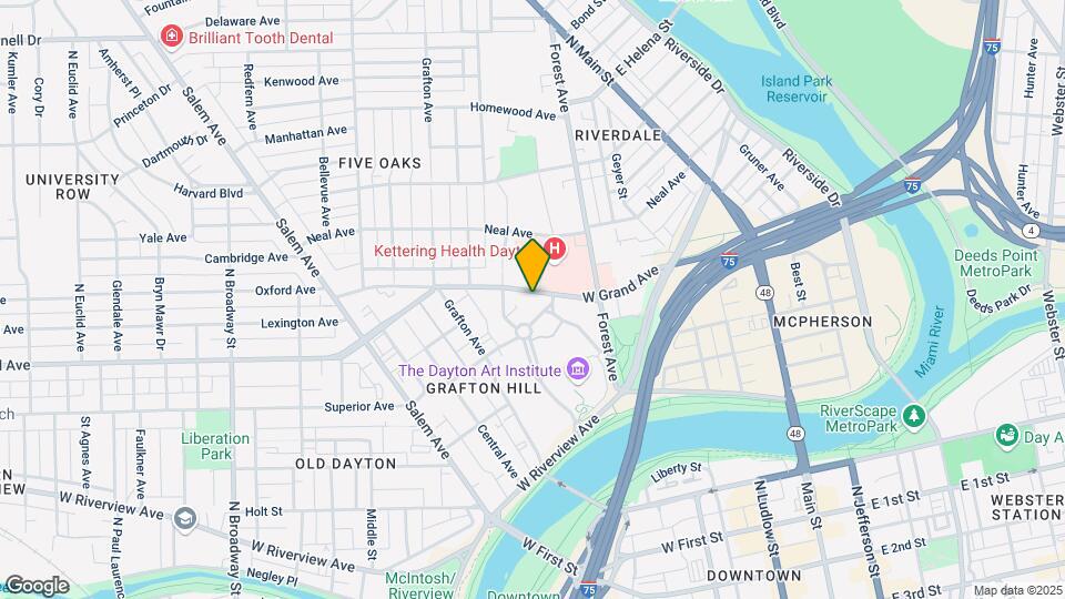 416-420 W Grand Ave Mapa y Detalles de la Ubicación